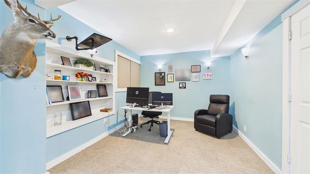 10345 Red Oak Ridge, Howard City, MI 49329