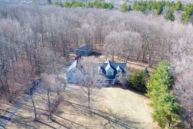 10345 Red Oak Ridge, Howard City, MI 49329