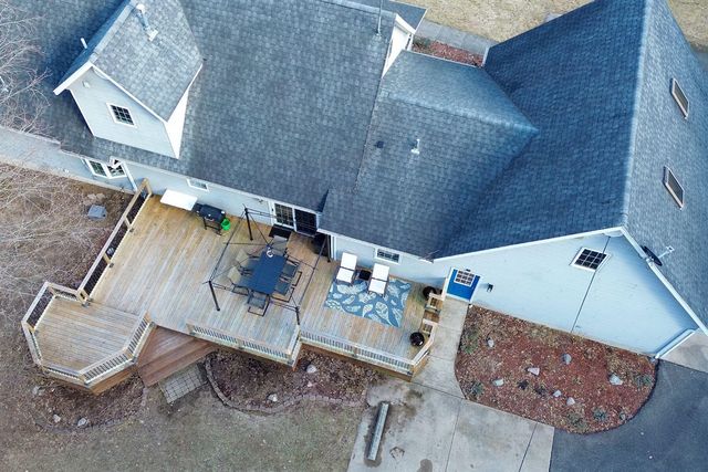 10345 Red Oak Ridge, Howard City, MI 49329