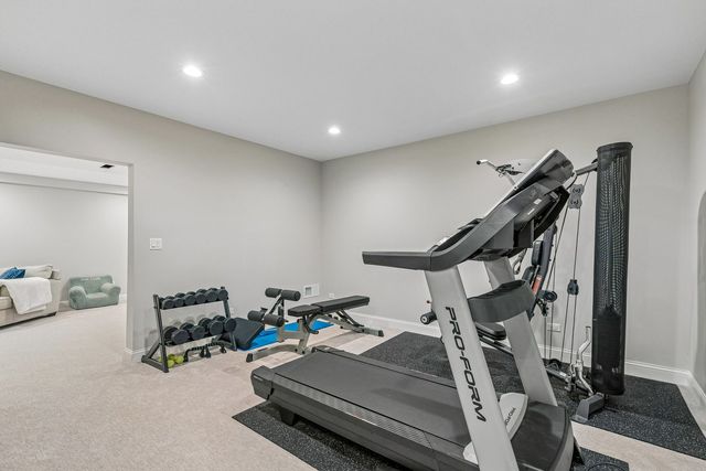 5N619 Farrier Point Lane, St. Charles, IL 60175