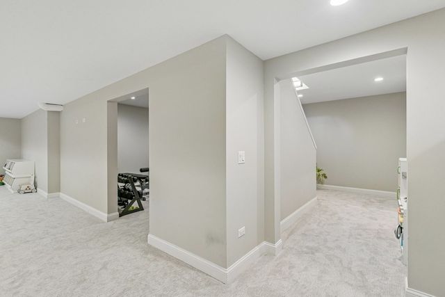 5N619 Farrier Point Lane, St. Charles, IL 60175