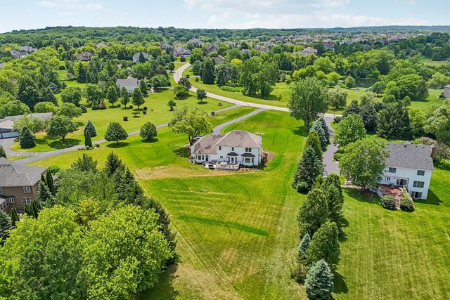5N619 Farrier Point Lane, St. Charles, IL 60175
