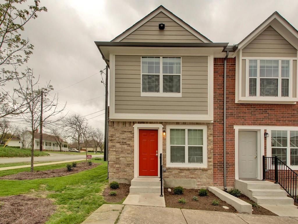 202 S College ST 13, Georgetown, TX 78626