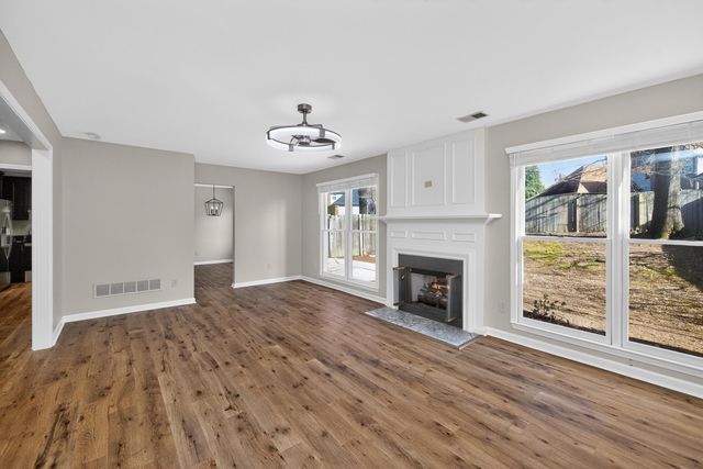 3768 White Pine Drive, Lexington, KY 40514