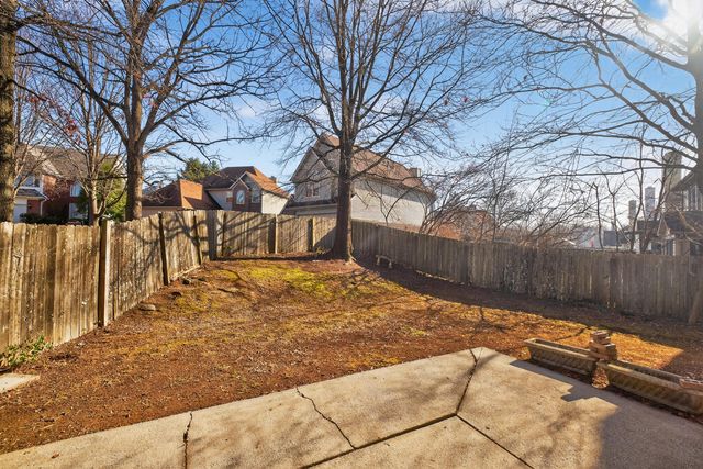 3768 White Pine Drive, Lexington, KY 40514