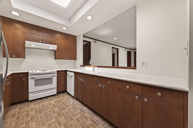 10614 Fairlane Drive, Houston, TX 77024