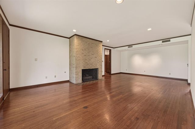 10614 Fairlane Drive, Houston, TX 77024