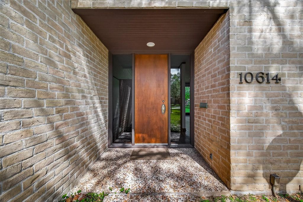 10614 Fairlane Drive, Houston, TX 77024