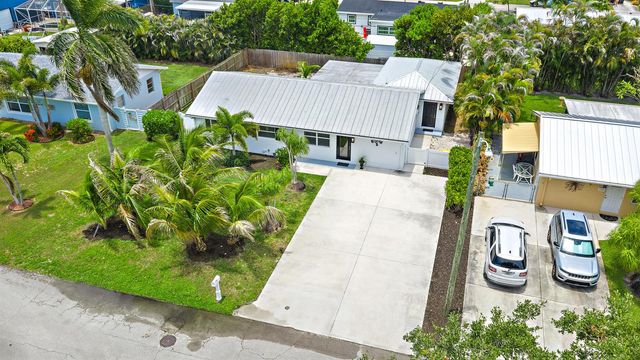 19144 SE Arnold Drive, Tequesta, FL 33469
