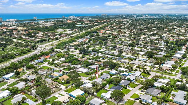 19144 SE Arnold Drive, Tequesta, FL 33469