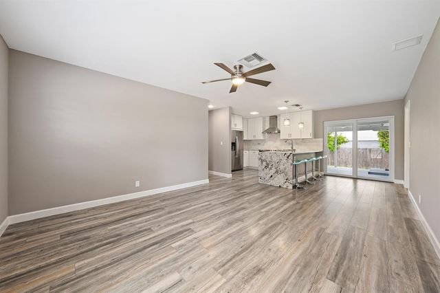 19144 SE Arnold Drive, Tequesta, FL 33469