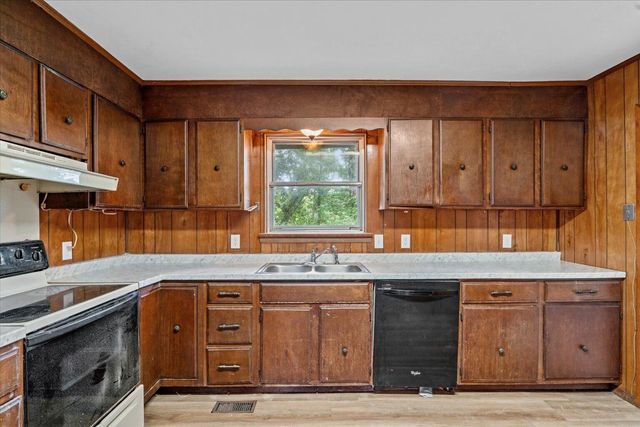 49 Dee Vue Lane, Rossville, GA 30741
