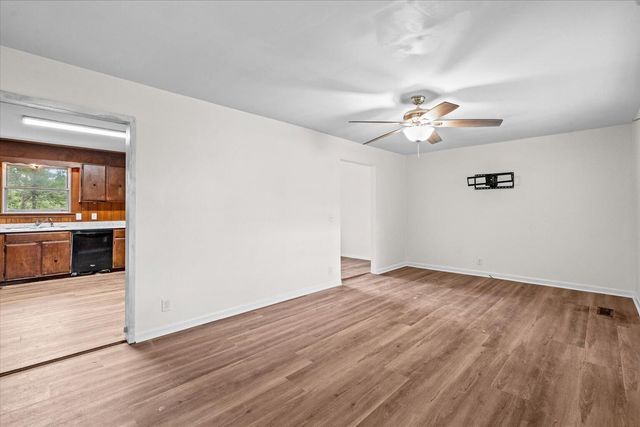 49 Dee Vue Lane, Rossville, GA 30741