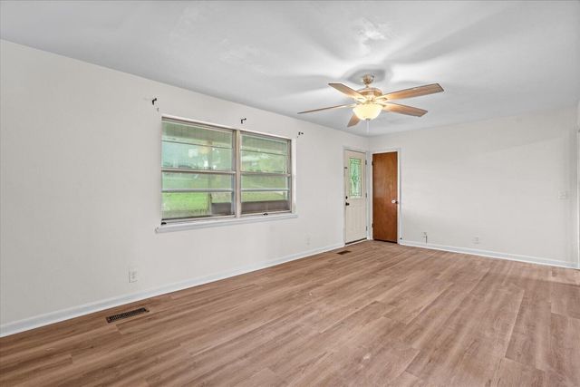 49 Dee Vue Lane, Rossville, GA 30741