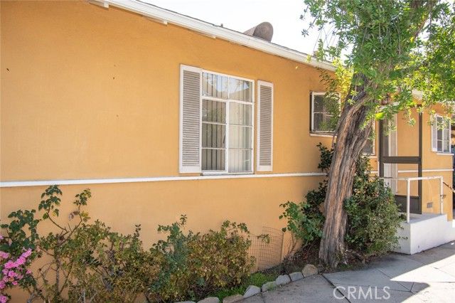 460 S El Molino, Pasadena, CA 91101