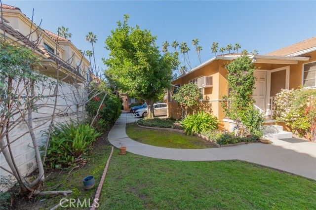 460 S El Molino, Pasadena, CA 91101