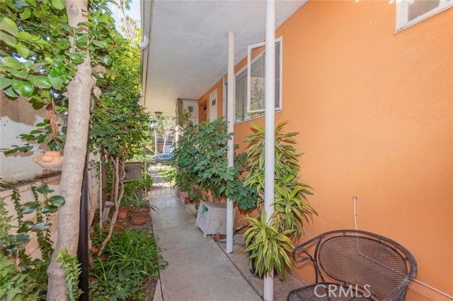 460 S El Molino, Pasadena, CA 91101