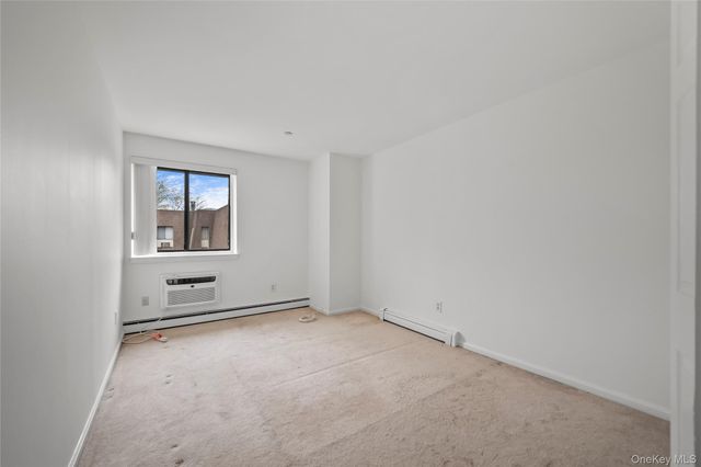 24 Carhart Avenue 318, White Plains, NY 10605