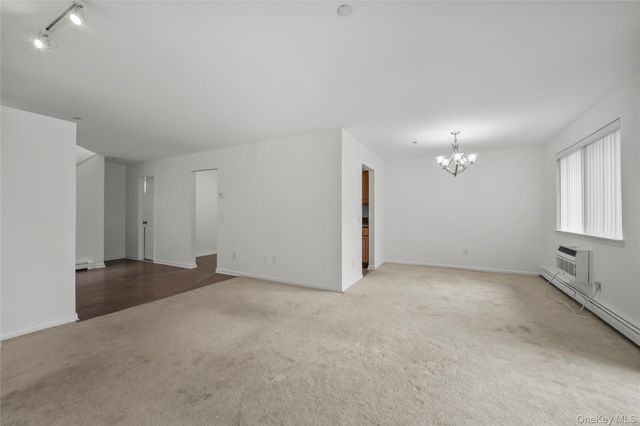 24 Carhart Avenue 318, White Plains, NY 10605