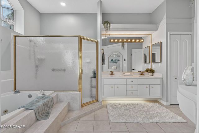 6258 Saint Thomas Court, Port Orange, FL 32128