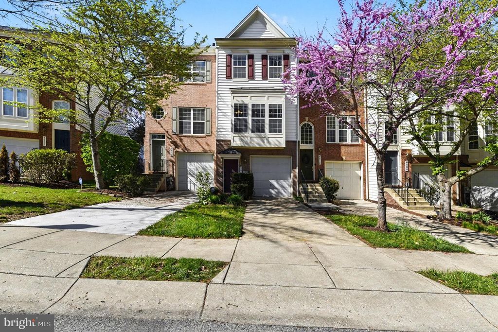 8016 PENNINGTON DR, Laurel, MD 20724