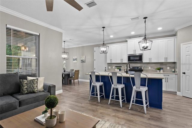 1014 E HAMILTON AVENUE, Tampa, FL 33604