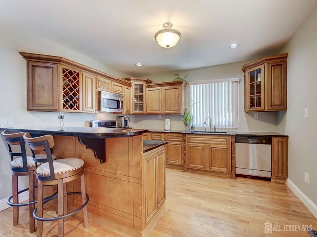611 PENN Street, Perth Amboy, NJ 08861