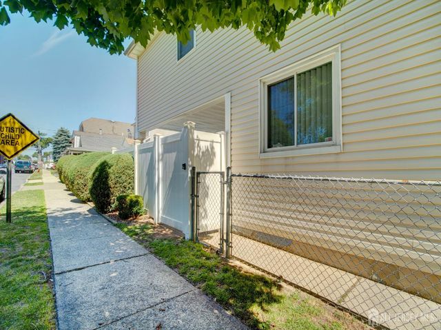 611 PENN Street, Perth Amboy, NJ 08861