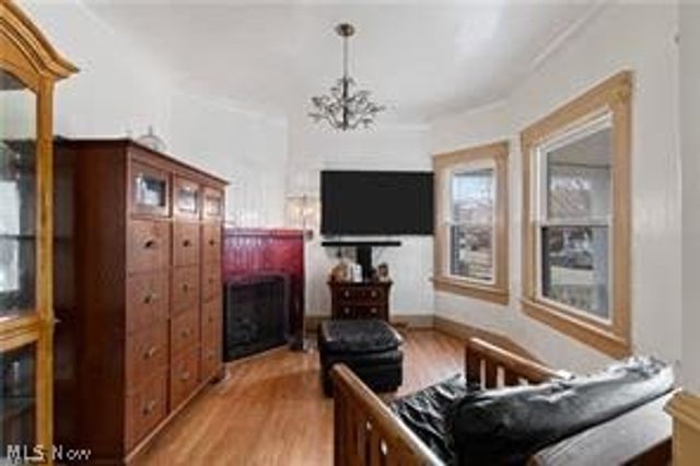 1544 Wyandotte Avenue, Lakewood, OH 44107