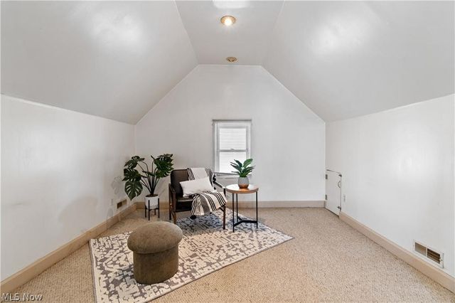 1544 Wyandotte Avenue, Lakewood, OH 44107