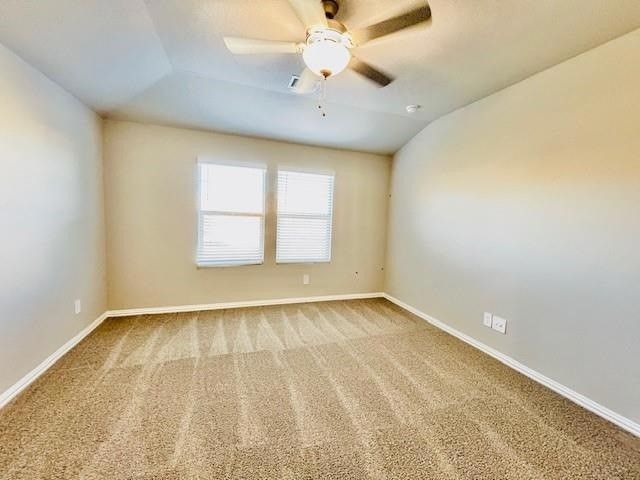 2215 Gustavus Dr, Sherman, TX 75092