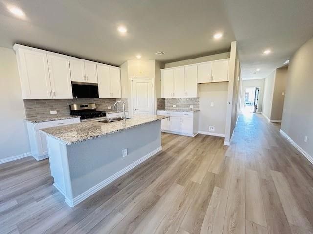 2215 Gustavus Dr, Sherman, TX 75092