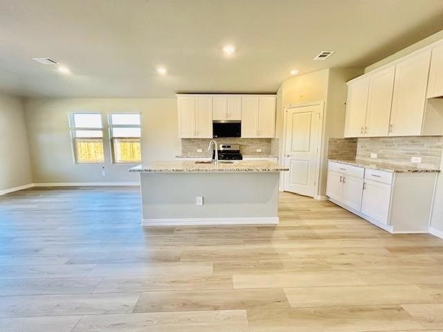 2215 Gustavus Dr, Sherman, TX 75092