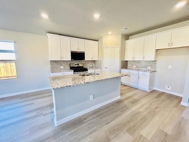 2215 Gustavus Dr, Sherman, TX 75092