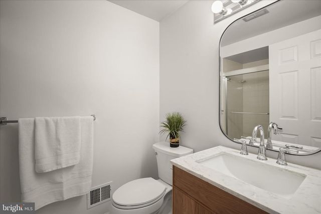 12912 STALLION CT, Potomac, MD 20854