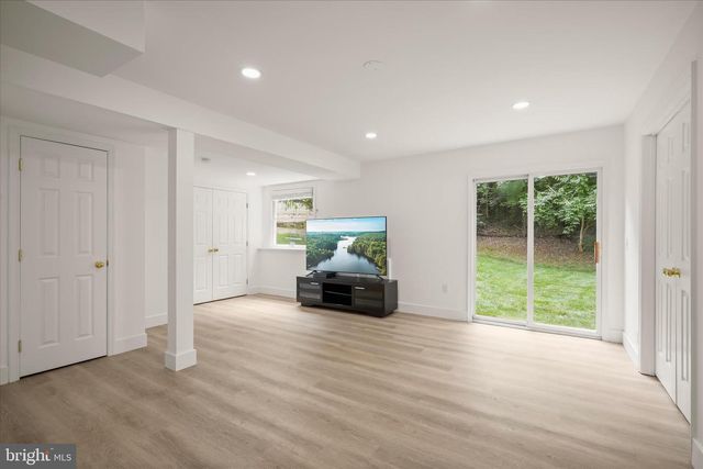 12912 STALLION CT, Potomac, MD 20854
