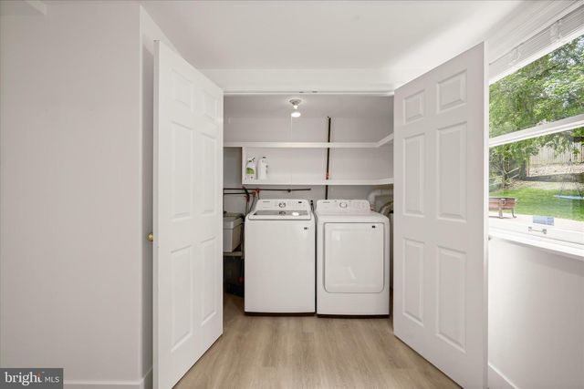 12912 STALLION CT, Potomac, MD 20854