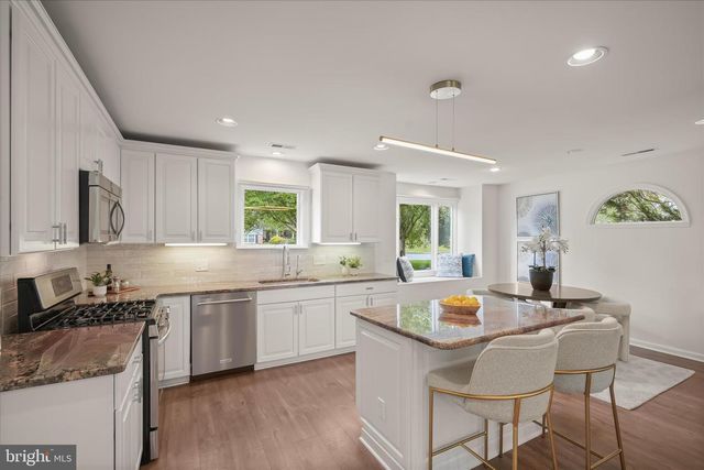 12912 STALLION CT, Potomac, MD 20854