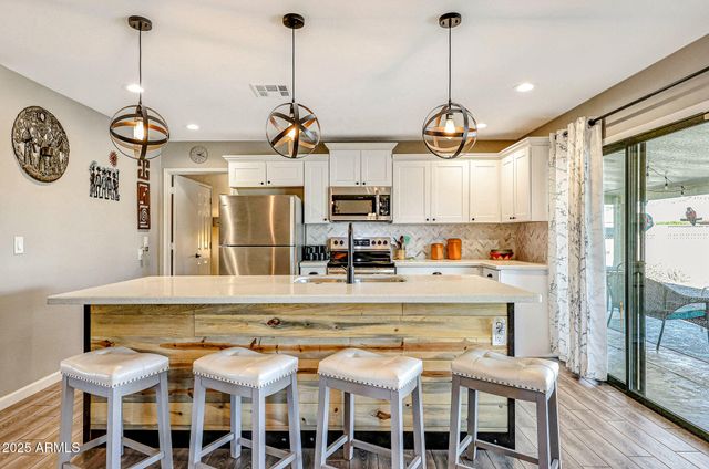 17203 N PALO VERDE Drive, Sun City, AZ 85373