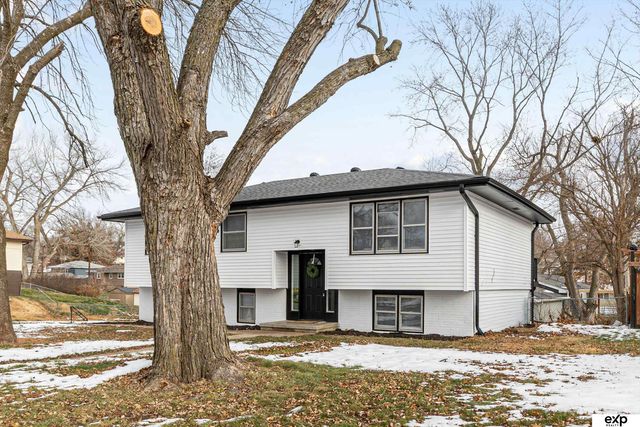 4829 Terrace Drive, Omaha, NE 68134