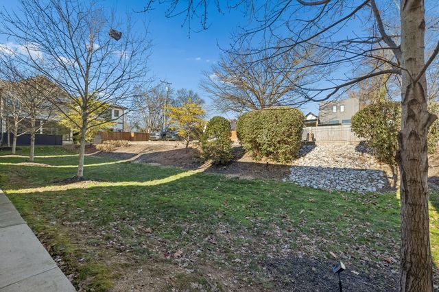 1805B Sevier St, Nashville, TN 37206