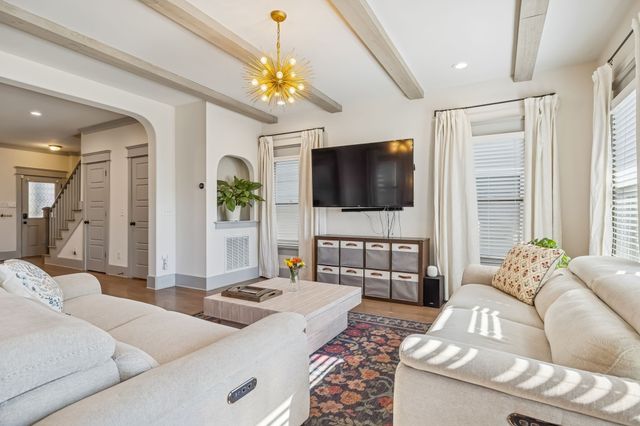 1805B Sevier St, Nashville, TN 37206