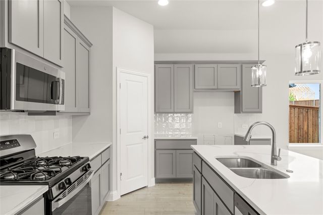 2324 Leighton Top Road, Royse City, TX 75189