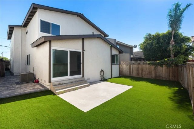 845 2nd Street, Hermosa Beach, CA 90254