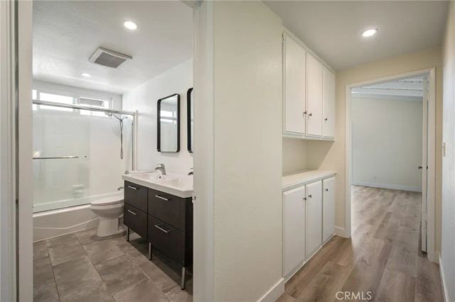 845 2nd Street, Hermosa Beach, CA 90254