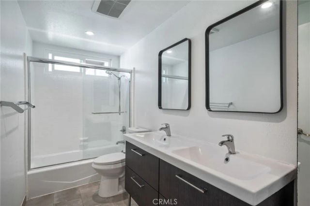 845 2nd Street, Hermosa Beach, CA 90254