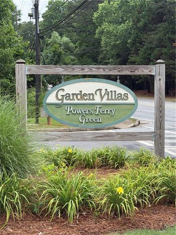 2638 Briarwood Drive SE, Marietta, GA 30067