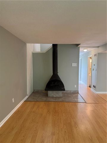 2638 Briarwood Drive SE, Marietta, GA 30067