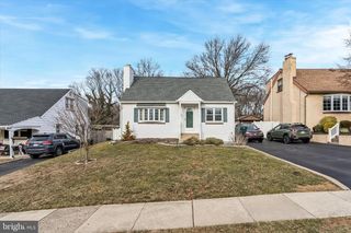111 GREENHILL RD, Springfield, PA 19064