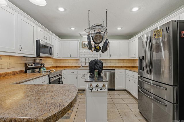 200 Misty Marie Drive, Paragould, AR 72450